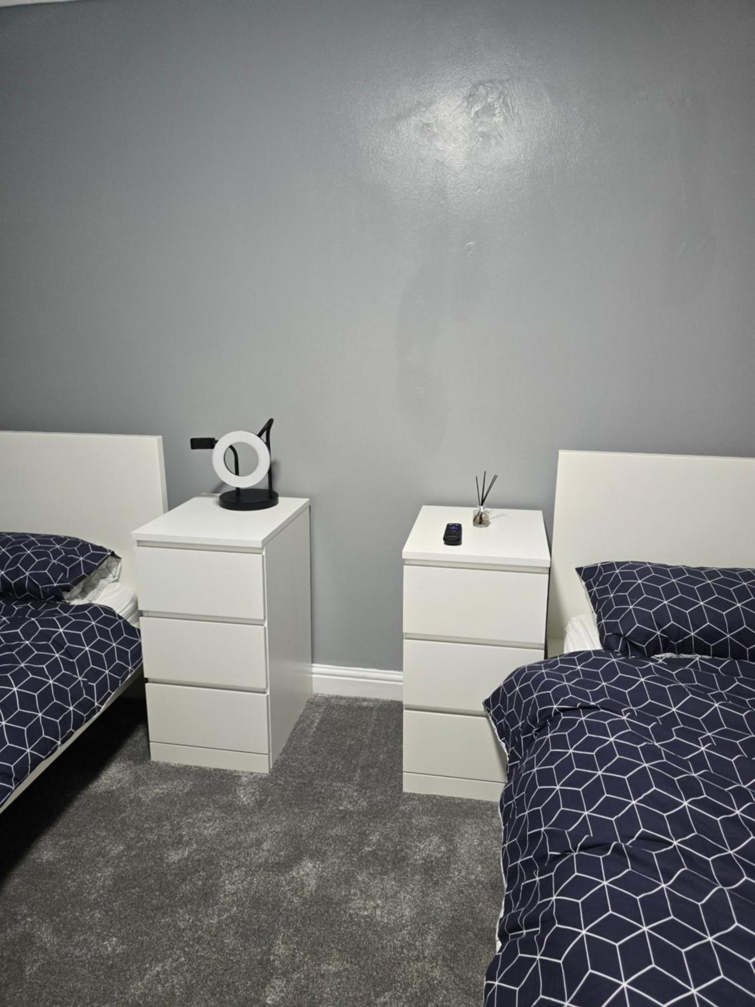 Manchester - House - Sleeps 6 - Parking - Garden Ngoại thất bức ảnh